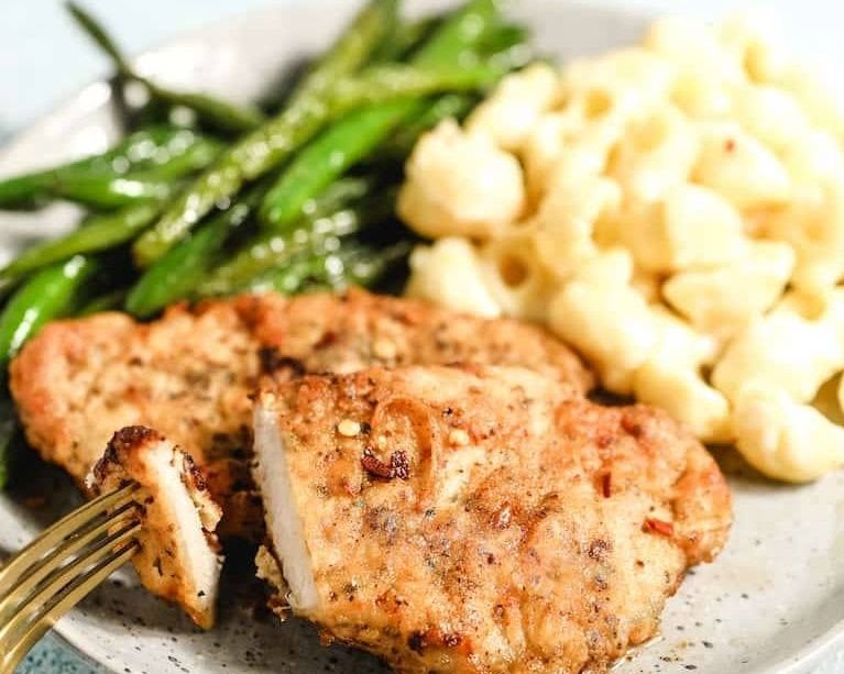 Hit The Spot Catering Cafe by null