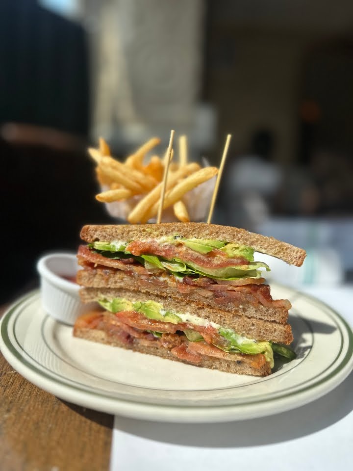 Elysian Cafe by null