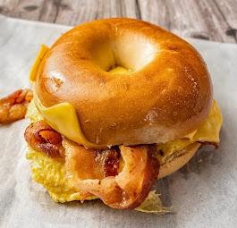 Mama Louisa's by null