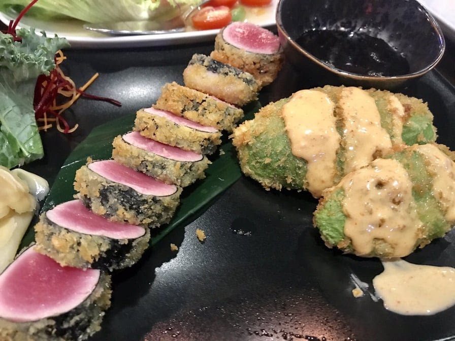 Zabb Thai & Sushi by null