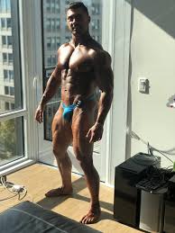 Gym slut bodybuilder porn jpg x Body builder