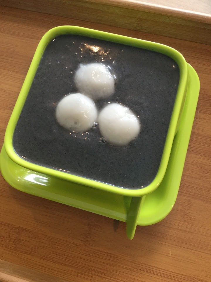 Me Do Desserts by null