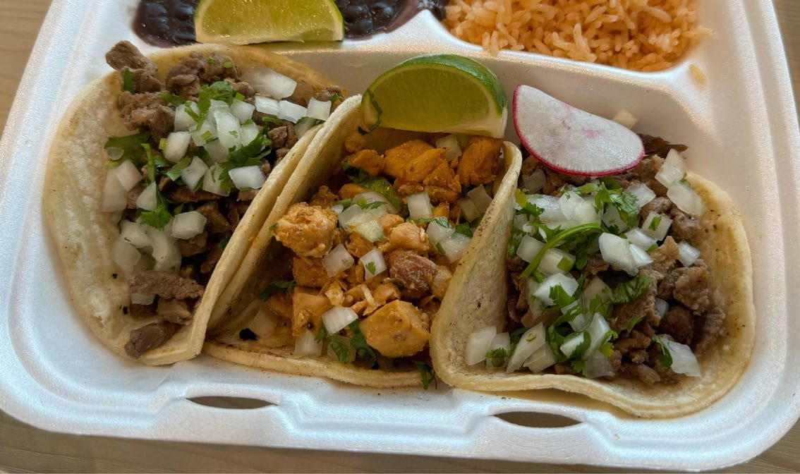 Xclusive Taqueria Moderna by null