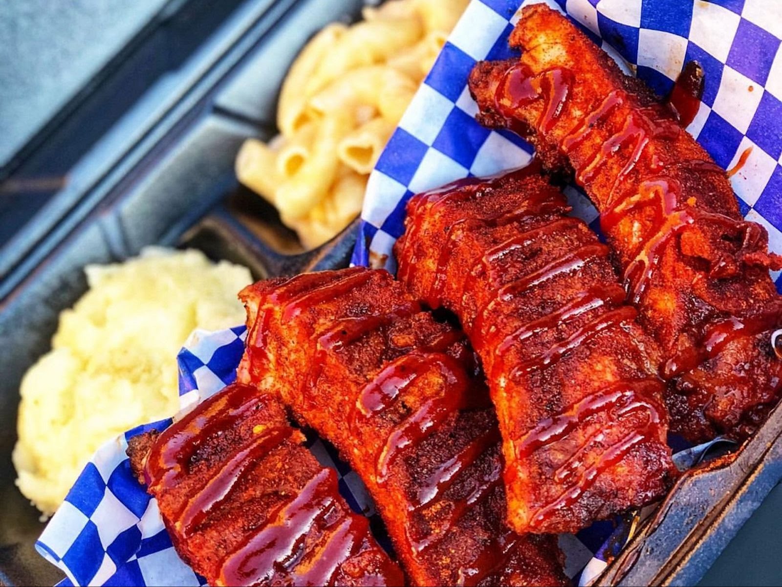 Ribs Against the Machine by null