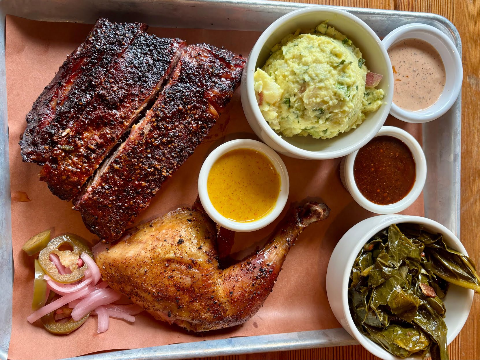 Podnah's BBQ by null
