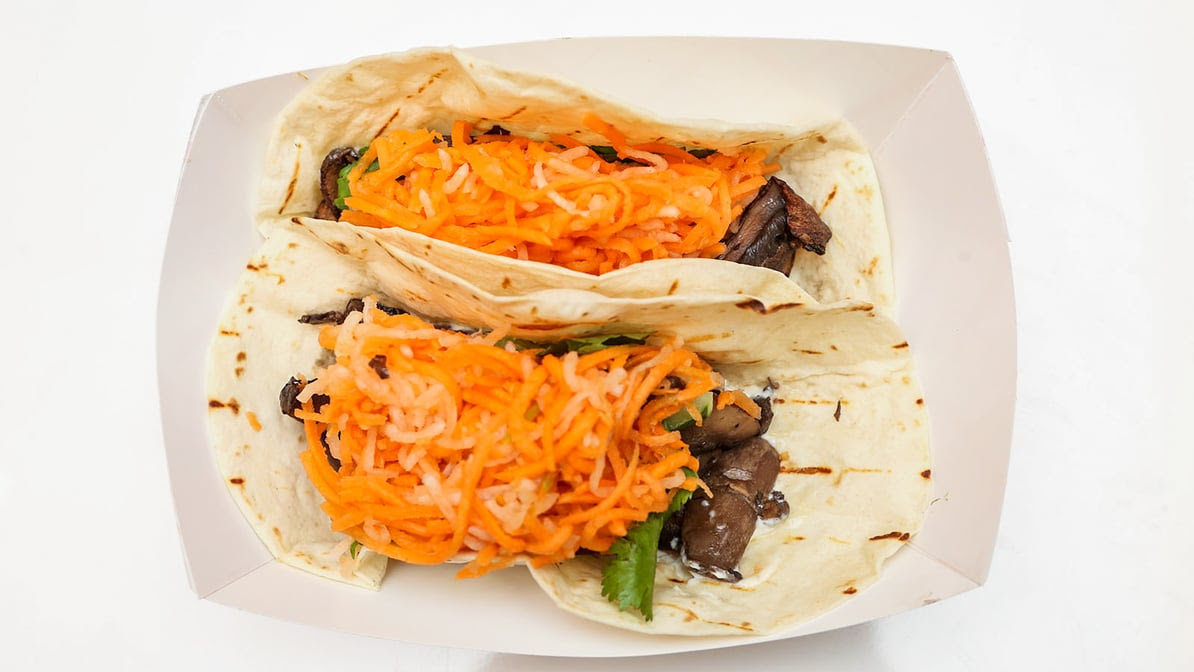 Banhmigos & Coffee by null