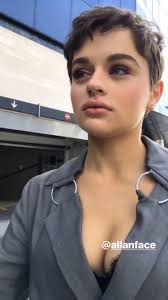Joey king says she developed surprising blood disorder while filming the conjuring jpg x Joey king