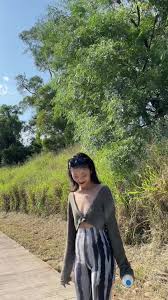 投稿素人露出|画像・写真】しゃぶしゃぶ店で胸露出した女性のX投稿に運営「法的措置」検討、スシロー騒動では6700万円の損害賠償訴訟に | 週刊女性PRIME