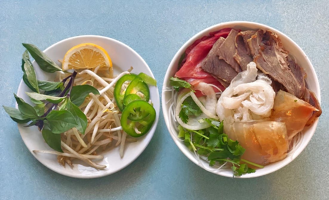 Phở Nam by null
