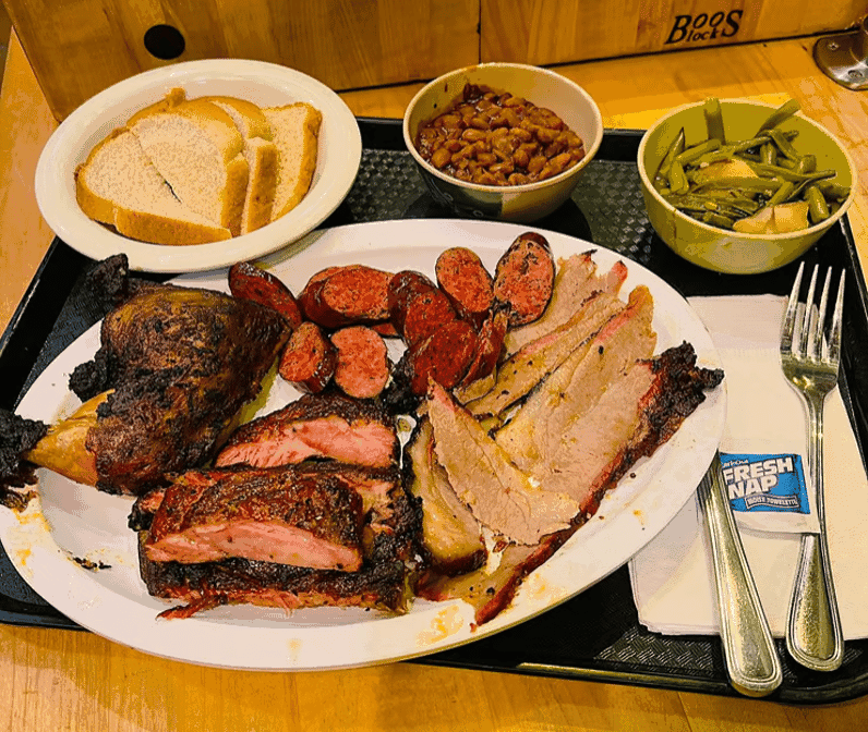 Everett and Jones Barbeque (at Graton Casino) by null