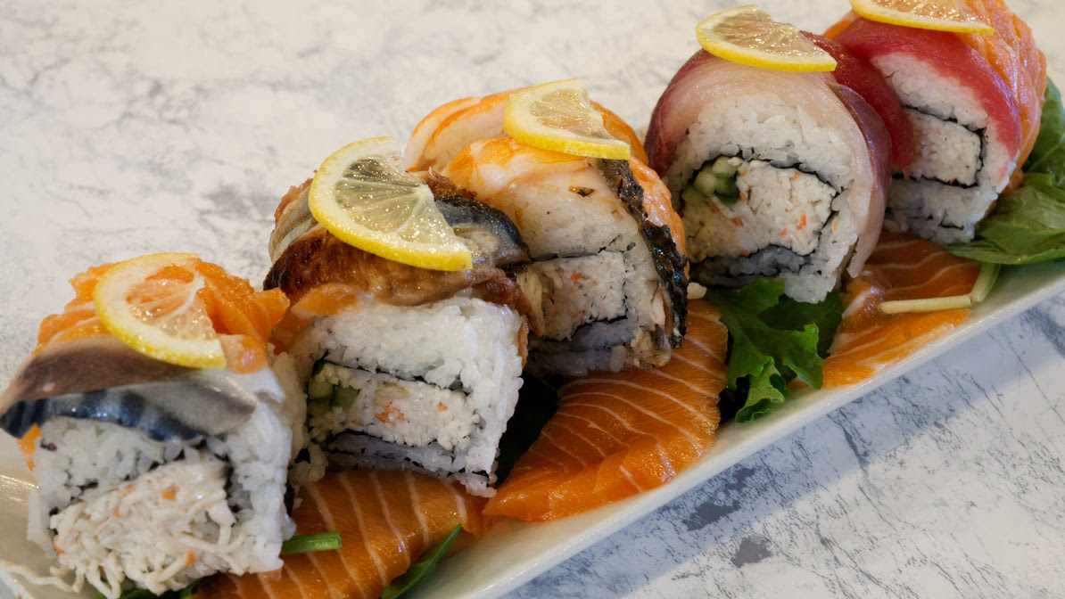 Greenlake Sushi and Roll by null