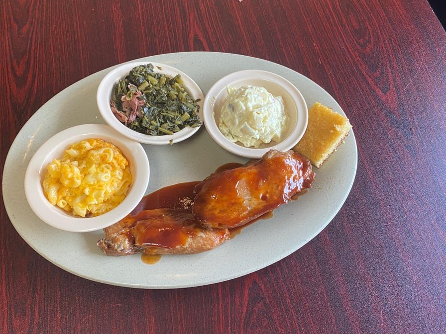 Mr. Pig's Smokehouse by null