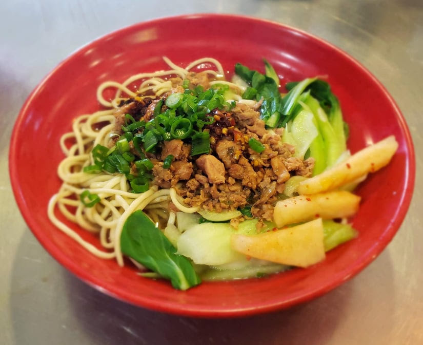 Zoe Ma Ma Boulder by null