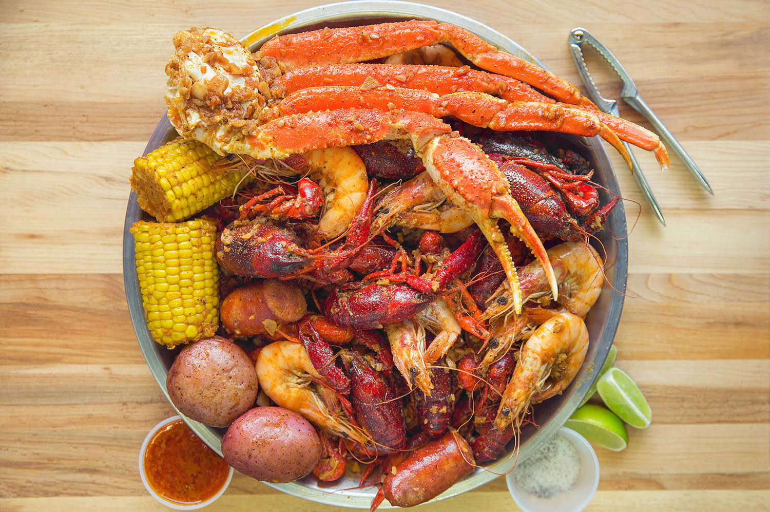 Mad Seafood Boiler by null