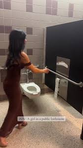 girls shit piss| / X