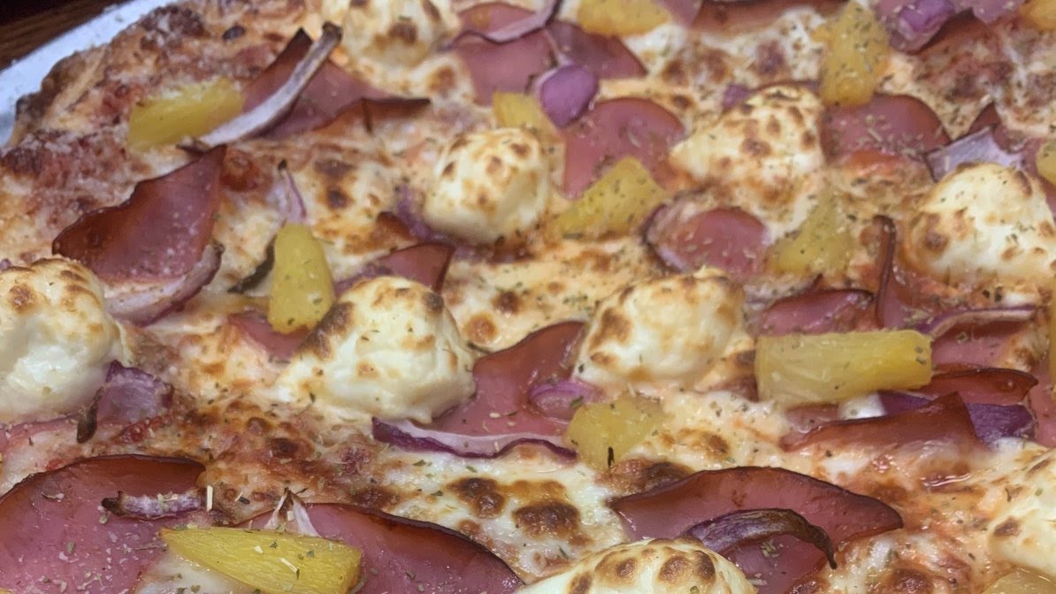 Pizza Due by null
