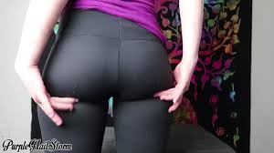 Eating ass out leggings jpg x Leggings ass