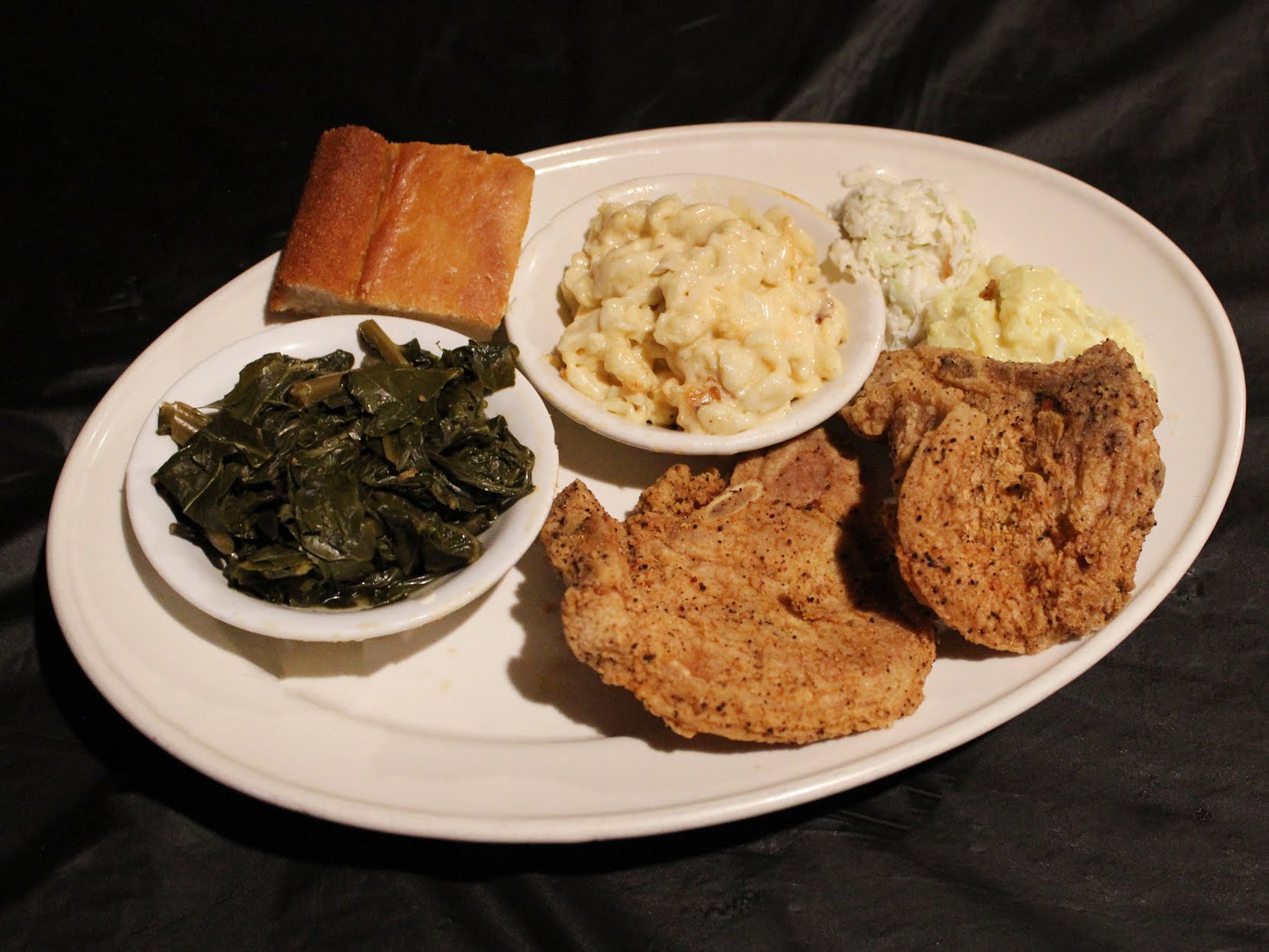 Pandora's Sports Bar & Restaurant by null