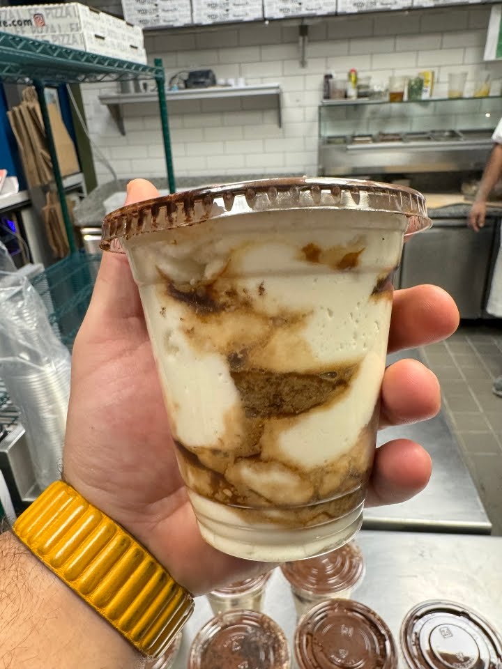 Pizza Lyfe Westport by null