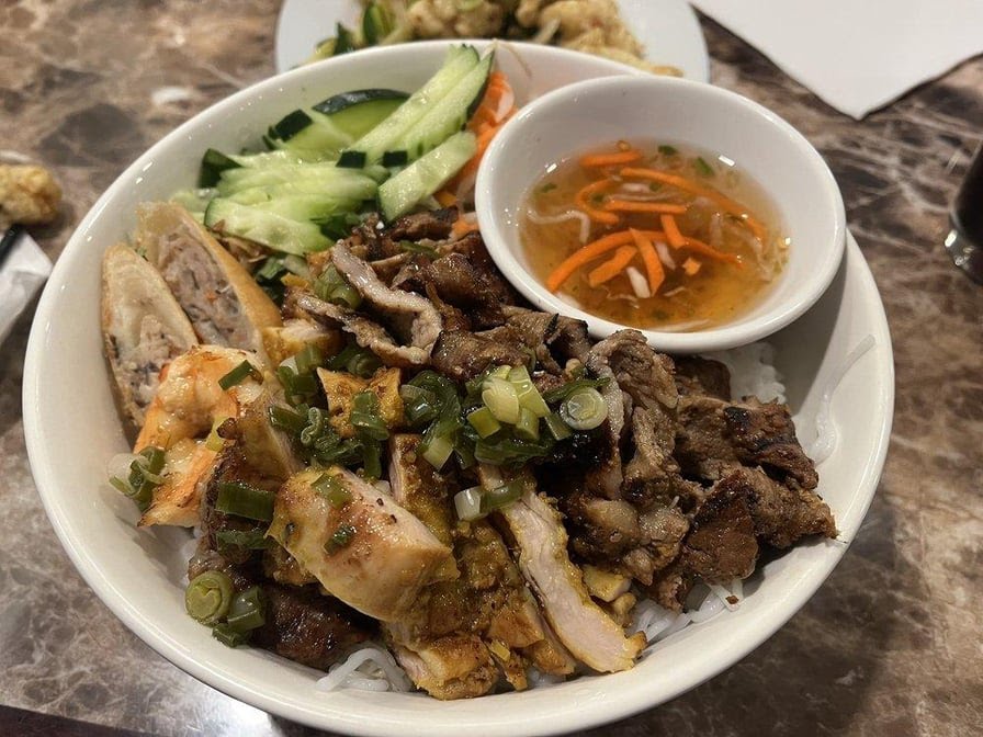 Lunar's Pho by null