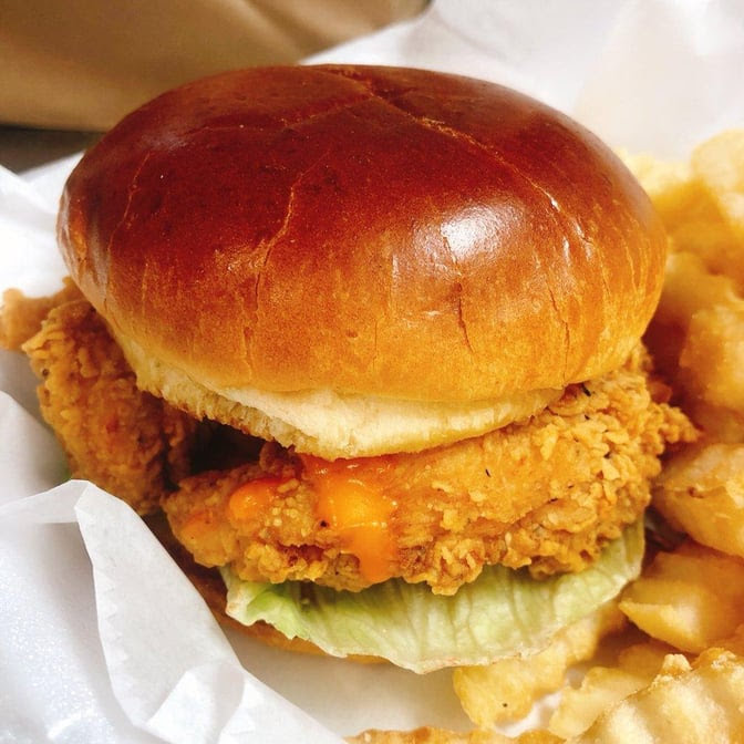 Chicken Lit Tenders & Wings by null