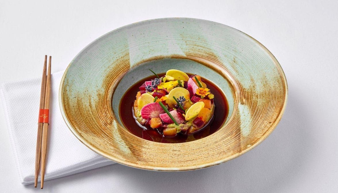 Le Colonial Lake Forest by null