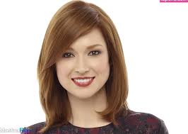 Ellie kemper gif x Ellie kemper