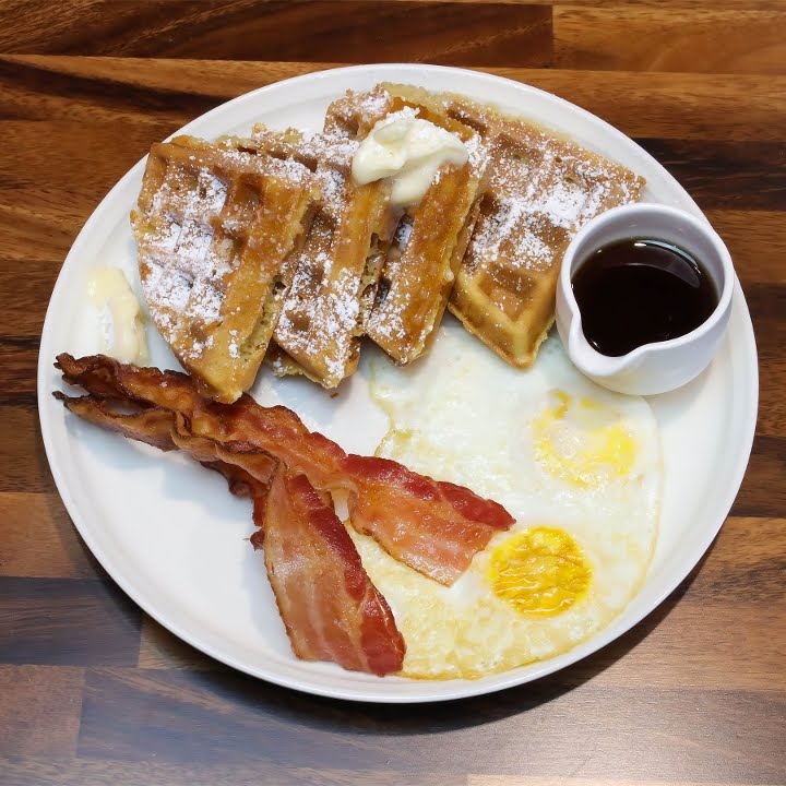 Highlands Cafe and Grill by null