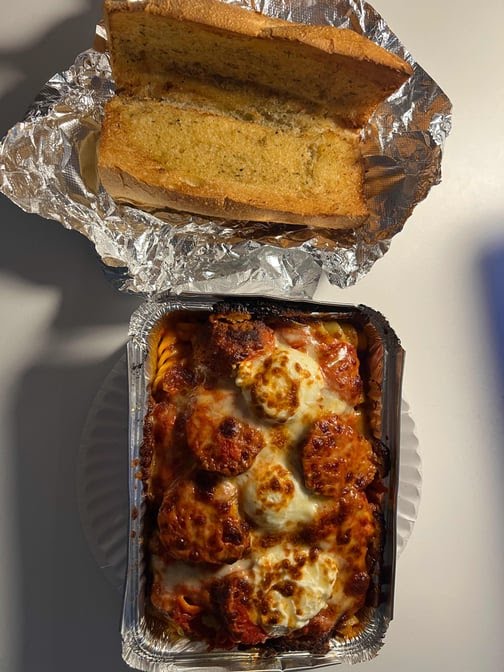 Detroit Pizza Co. by null