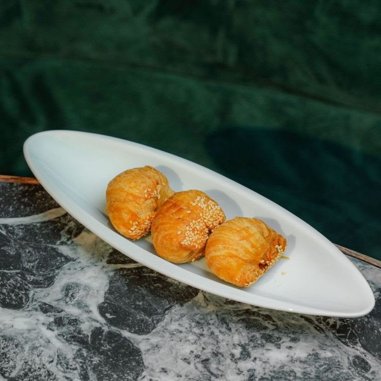 Le Fleur Rouge | Creative Chinese-French Dining in Park Slope by null