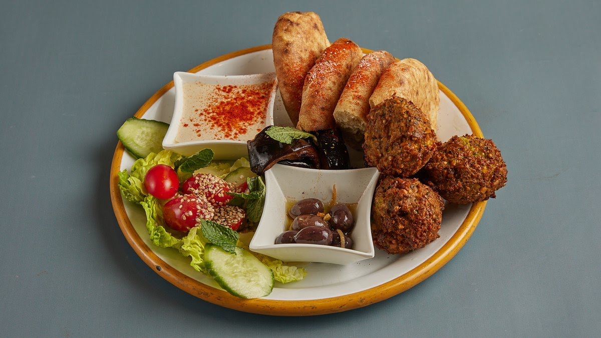 EATERY Bairaktaris Aiolou 29 by null
