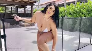 T girls with big dicks get fucked in their delicious asses watch online jpg x Girls fucking big dicks