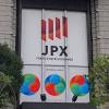 日経平均株価、一時４００円超上昇…３万２７００円台で推移