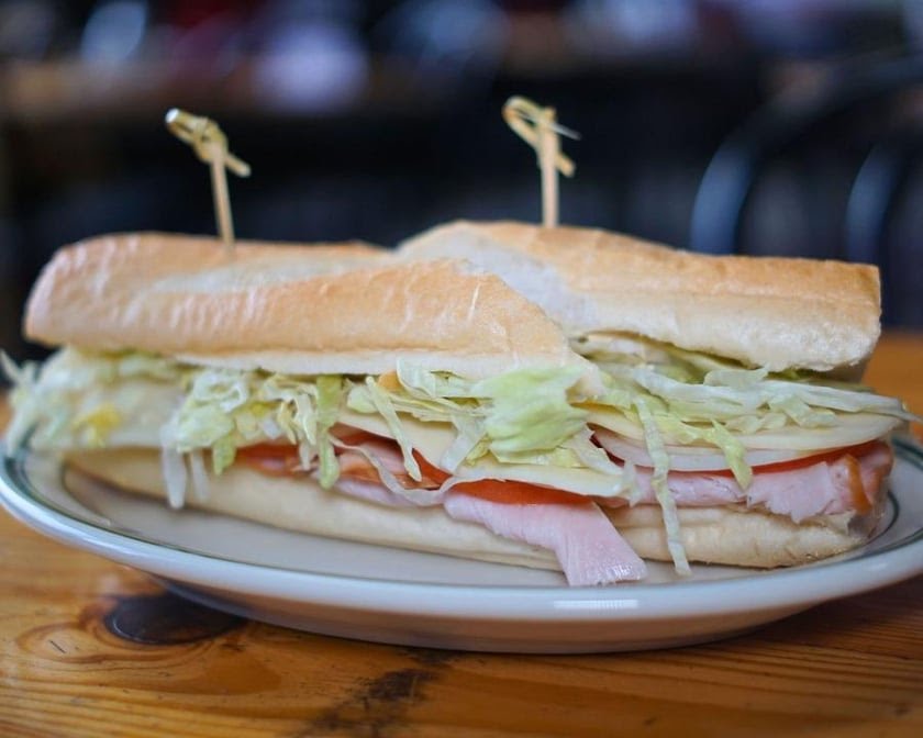 Dicey’s Pizza & Tavern (West Town) by null