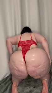 Whats the name of this fat ass link to gif in description jpg x Thick ass women