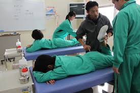 女子高生うつ伏せのお尻画像|とまる尻を手に入れる11days | ズボラ女子でも【-17kg達成✨】一生使えるカラダ✖️ココロの整え方／ヨガッシュ  ほそみんBLOG