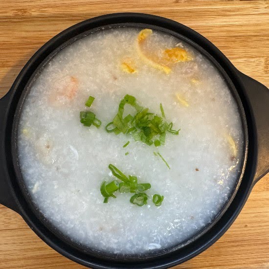 Lee’s Kitchen Noodle & Rice U Dub by null