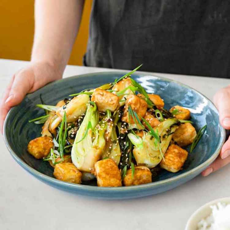 Sisi Kay Thai Eatery and Bar by null