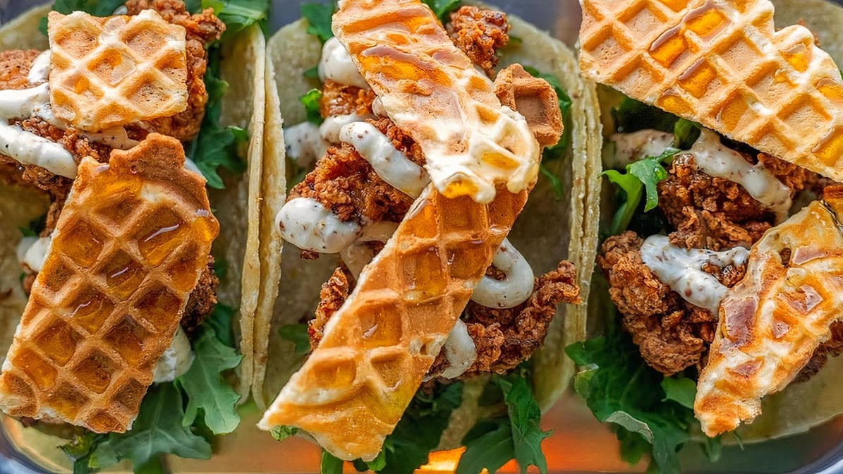 Lloyd Taco Factory by null