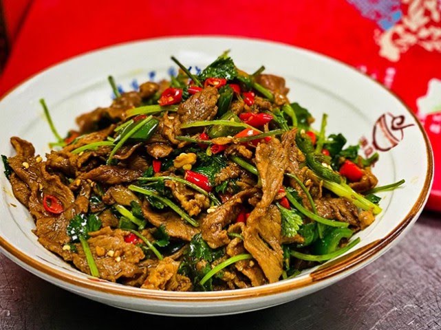 Village Kitchen家湘味 by null