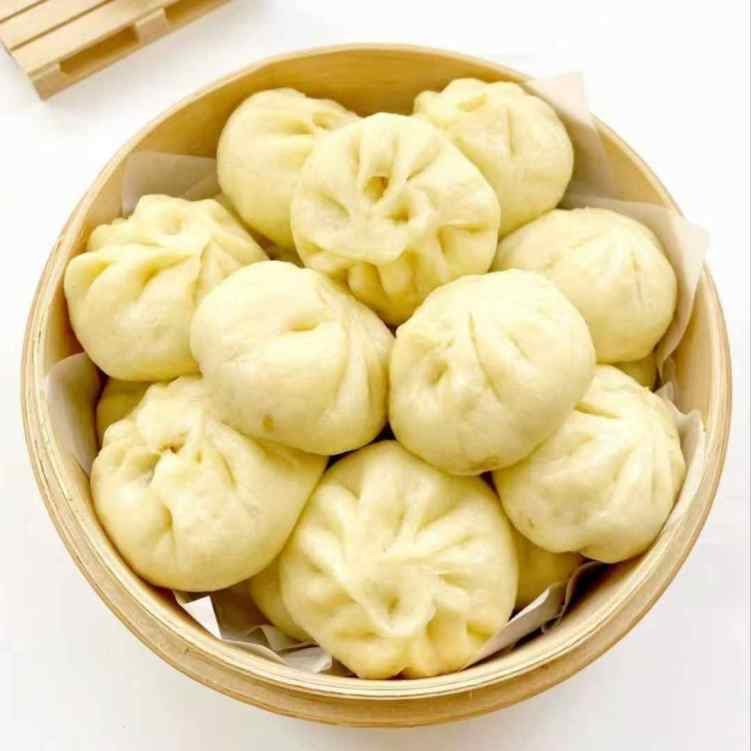 The Bund 8 外滩8号 by null