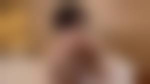 　熟年夫婦　屋内全裸|