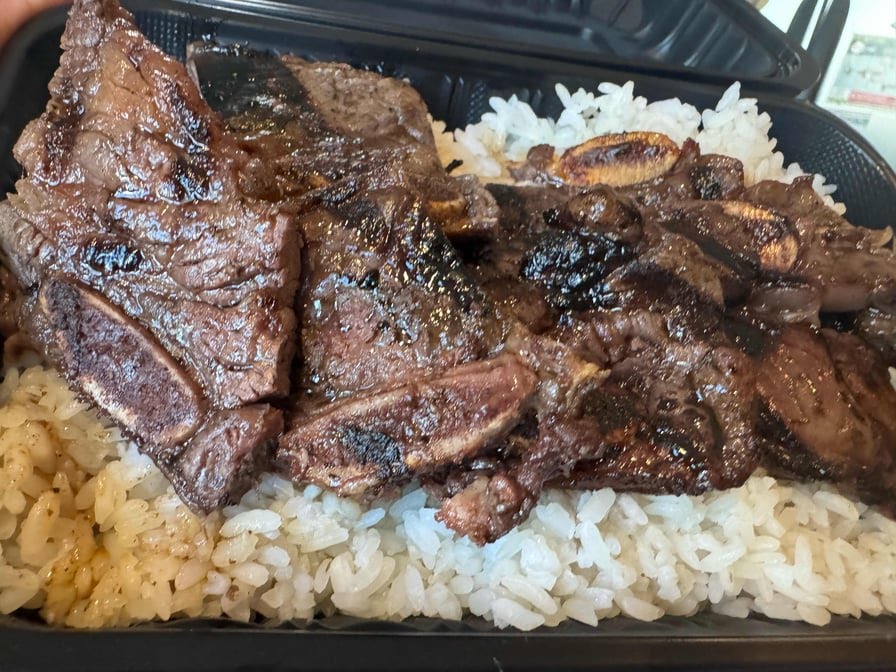 Big Kahuna's BBQ & Catering by null