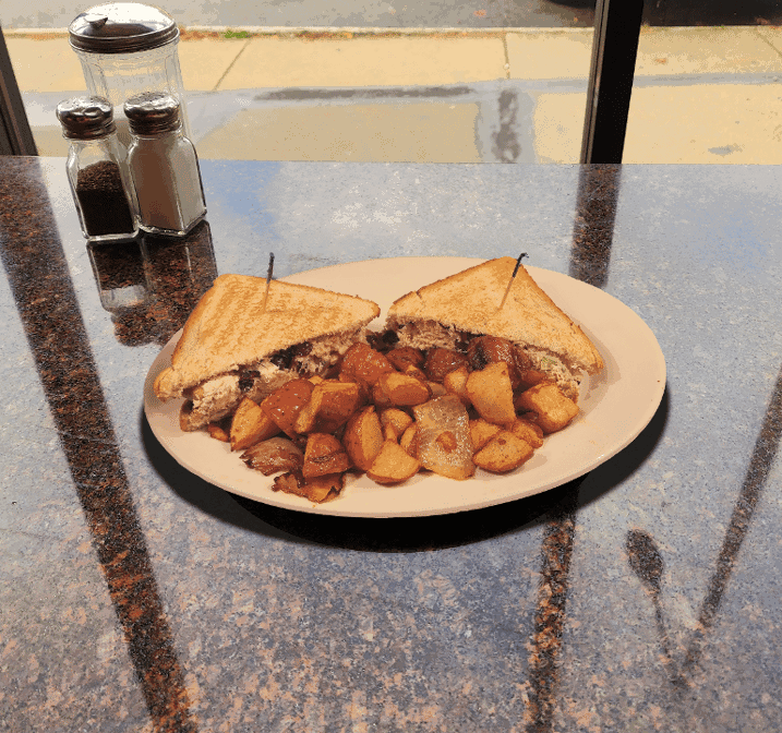 Harry’s All American Breakfast Restaurant in Boston by null