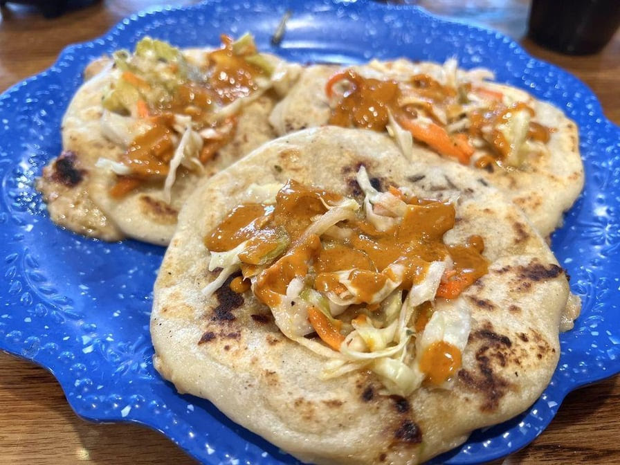 El Salvadoreno by null