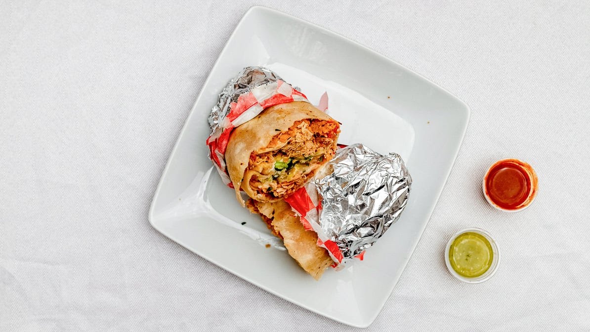 Salsa Taqueria & Wings by null