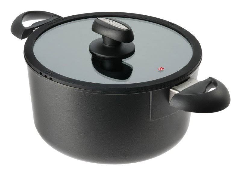 Emile Henry 6.3-Quart Oval Dutch Oven - Charcoal