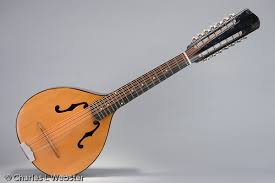 Piccolo rondalla deals instrument