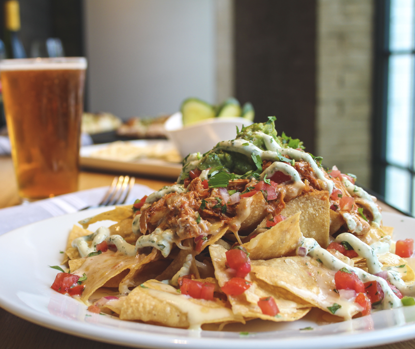 Howell's Kitchen and Bar by null