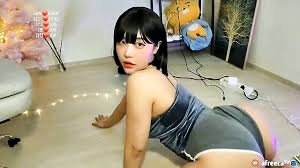 Latina ass shaking webcam jpg x Latina ass shaking webcam